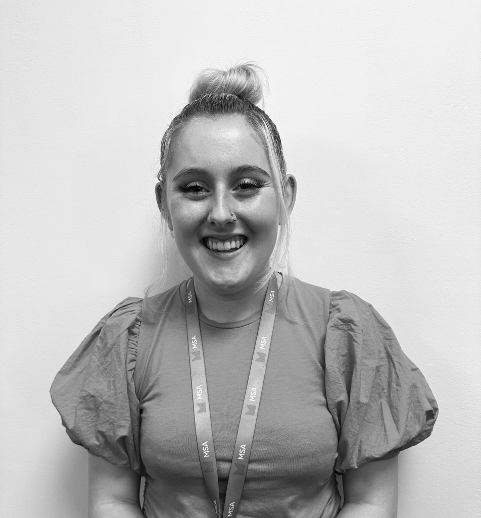 Esme Culley Crewing Assistant Viking Crew